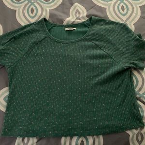 COPY - American Eagle Crop Top / Baby Tee floral